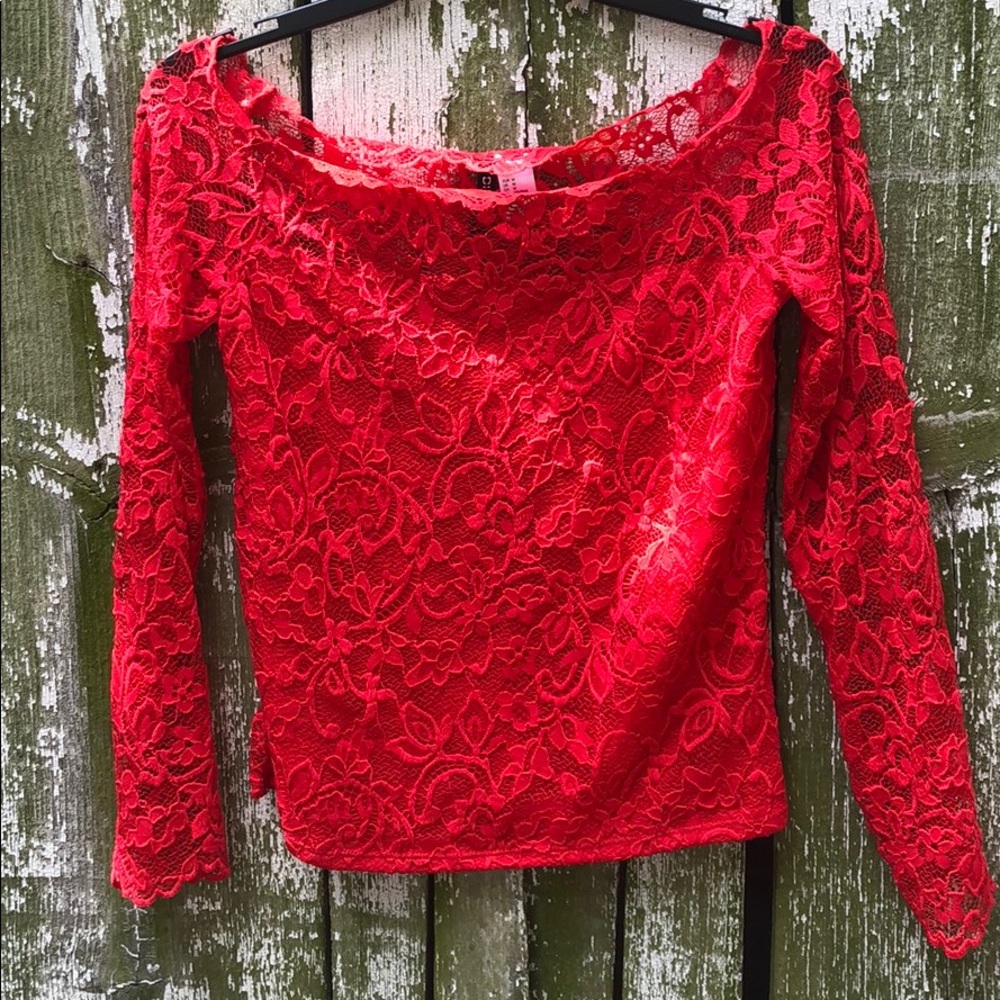 Divided Lacy Red Top (M)